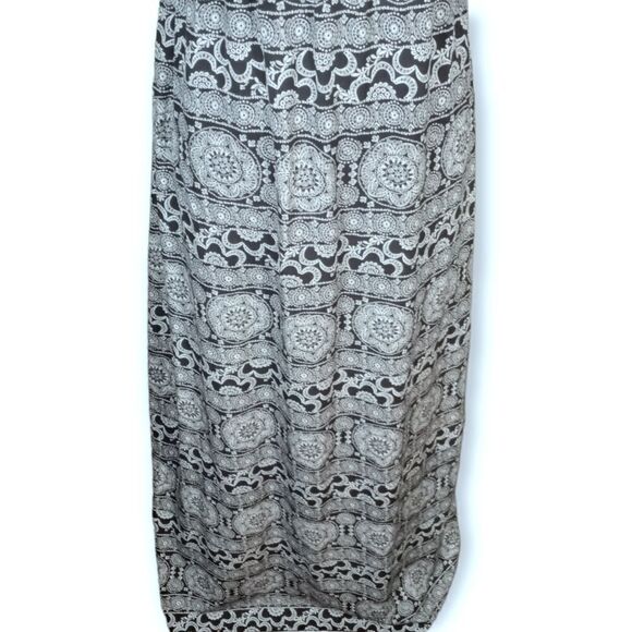 BLACK & CREAM/WHITE STRAPLESS CUTOUT MAXI DRESS SZ.S EUC - Picture 3 of 5